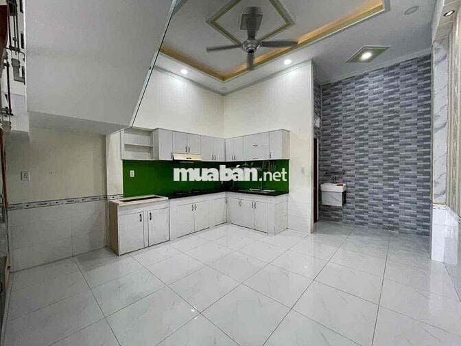 BÁN NHANH!!! NHÀ Ở NGAY, (4x16 ), ĐƯỜNG NHỰA 14M, VỈA HÈ, 4 ĐỒNG TL