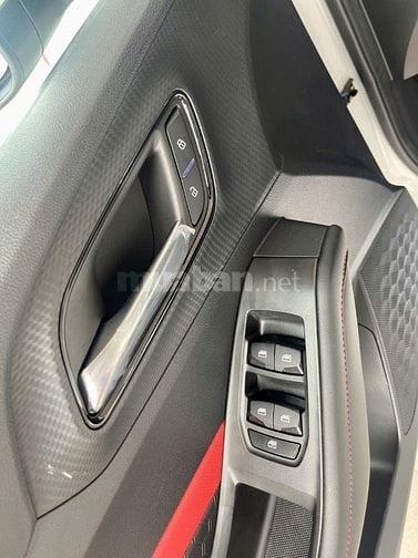 MG5 lux trắng ăn bánh chỉ 50x tr !!!