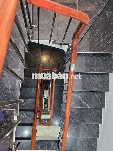 Ô TÔ QUA NHÀ NHỎ TRUNG LIỆT THÁI HÀ THANG MÁY 25M2X6T GIÁ 10,45  TỶ