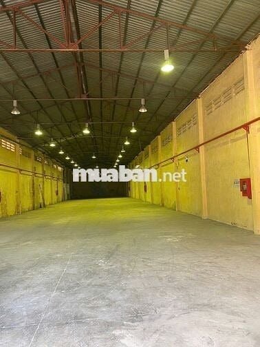 KHO 2500M2 KHU VỰC QUẬN 7, QUẬN 8 NHẬN LƯU GIỮ HÀNG HOÁ