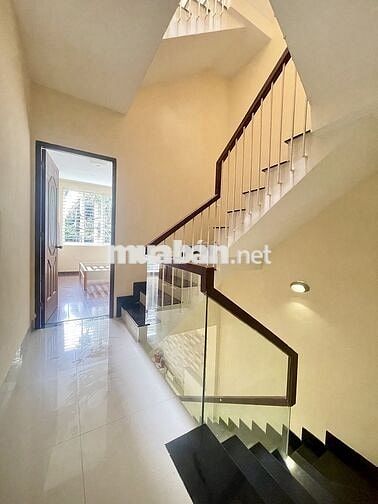 Bán Nhà 4 Tầng hẻm 33 Nguyễn Đình Chính, P15. Phú Nguận