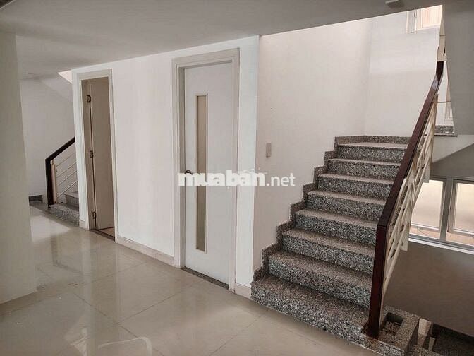 Văn phòng cho thuê Trần Thị Ngôi Quận 8