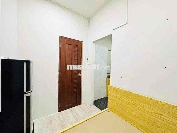 🔥 CHO THUÊ STUDIO FULL NỘI THẤT – SIÊU GẦN UTH – HUTECH – FTU2!