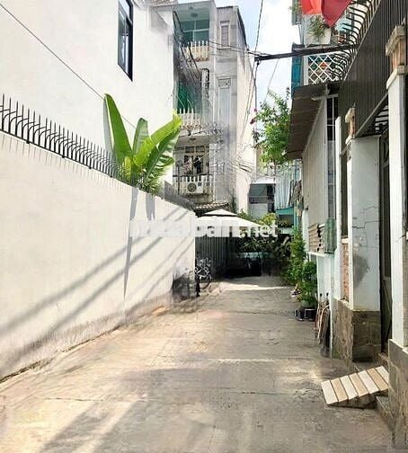 Bán Nhà 4 Tầng hẻm 33 Nguyễn Đình Chính, P15. Phú Nguận