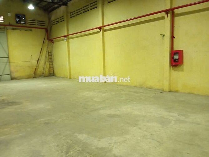 KHO 2500M2 KHU VỰC QUẬN 7, QUẬN 8 NHẬN LƯU GIỮ HÀNG HOÁ