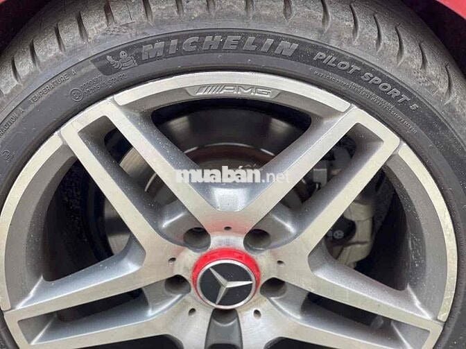 Mercedes Benz E Class 2015 E250 AMG - 105000 km