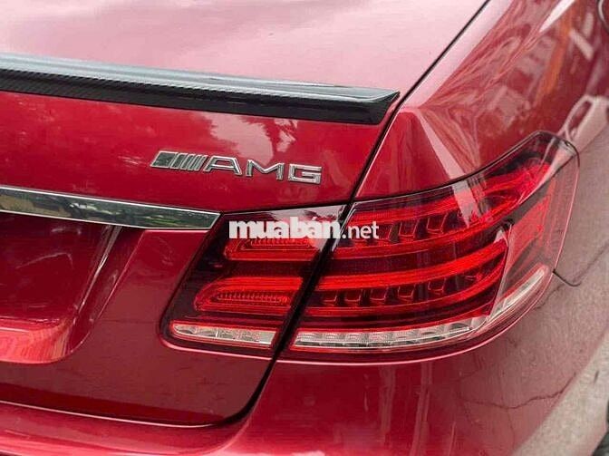 Mercedes Benz E Class 2015 E250 AMG - 105000 km