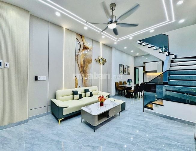 Cần xử lý công việc HẠ GIÁ BÁN GẤP nhà 164/Bùi Quang Là đúc 1 lầu 3PN