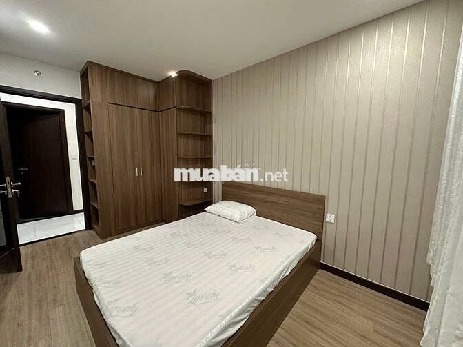 Cho thuê C - SkyView 80m2 2PN Full nội thất cao cấp đẹp, view thoáng