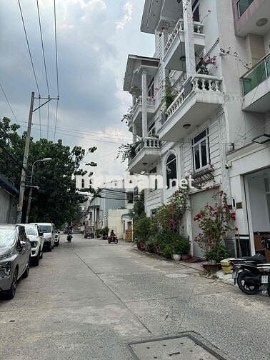 BÁN ĐẤT DƯƠNG QUẢNG HÀM. 85M 2 MẶT TIỀN HXH 12M. XÂY MỚI 6 TẦNG. 130TR