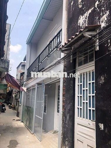 Độc Lạ Ngã Tư Ga, nhà sổ riêng 7x5m chỉ 2,3 tỷ