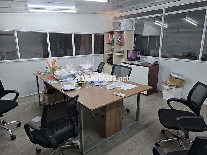 Sang nhượng GẤP bếp công nghiệp 200m2 tại Q8