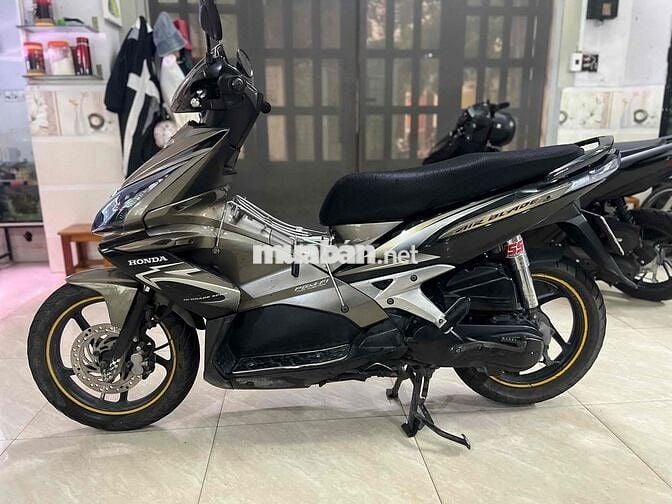 Airblade Thái FI đời đầu tiên vẫn còn hồ sơ gốc