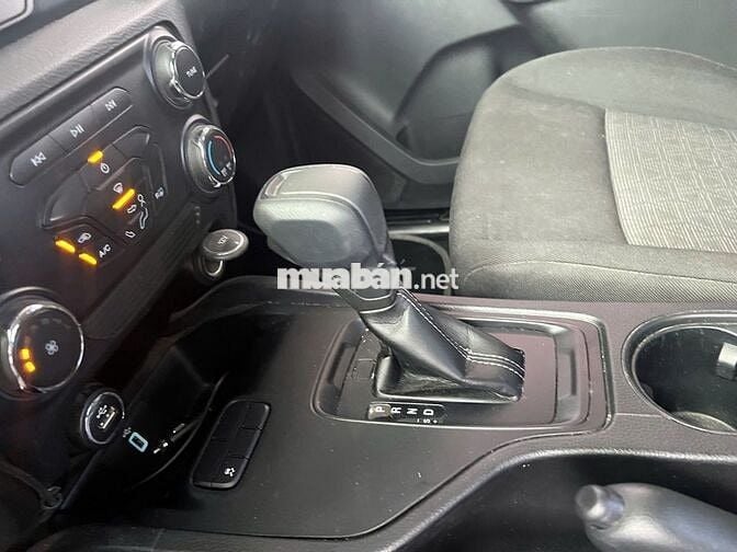 FORD RANGER 2021 SỐ TỰ ĐỘNG NHẬP THÁI_XE LƯỚT 1CHỦ
