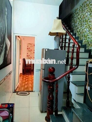 Nhà phố mặt tiền kinh doanh gần khu trung tâm hành chính Dĩ An