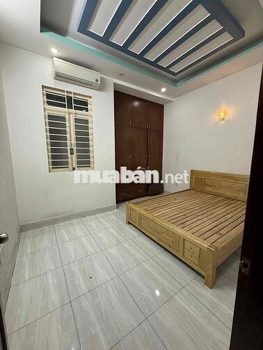 nhà 4x16m 3 tầng Full Nội Thất có 4 phong ngủ 5wc, hẻm xe tải