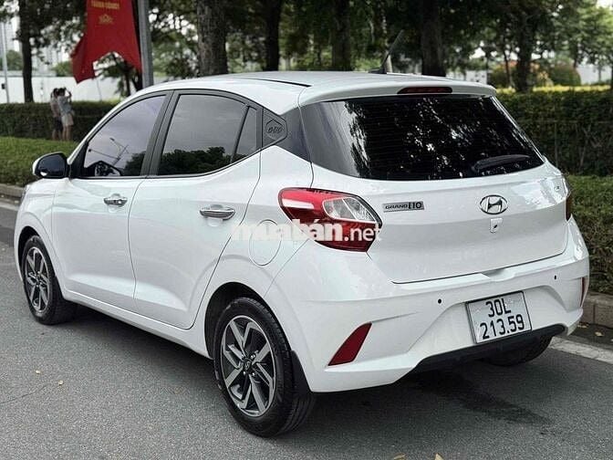 Hyundai Grand i10 2022 1.2 AT mới khét,chuẩn 2v1km
