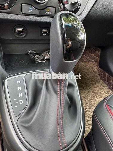 Hyundai Grand i10 2022 1.2 AT mới khét,chuẩn 2v1km