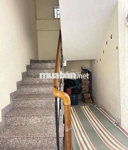 Cho thuê nhà mặt tiền đường Nguyễn Sơn Hà