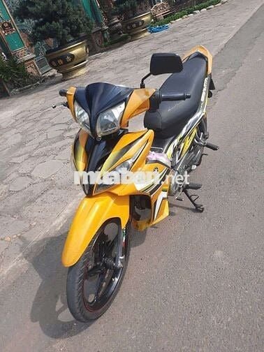 Dư xe .nên cần bán cho a chị em đi làm