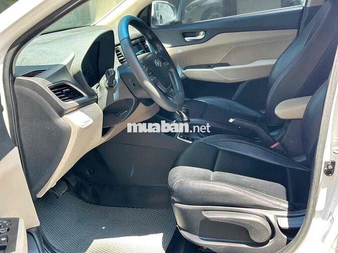 Hyundai Accent 2019 1.4 AT - 65000 km
