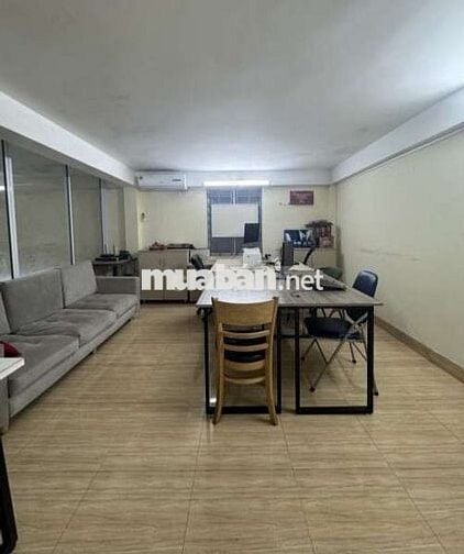 Cho thuê nhà mặt tiền đường Nguyễn Sơn Hà
