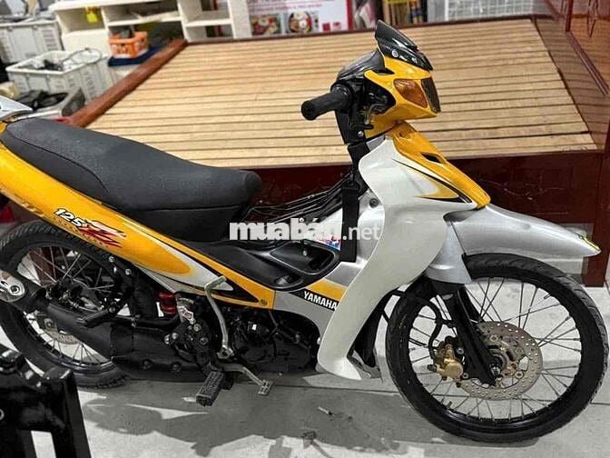 Kẹt tiền bán xe Yaz