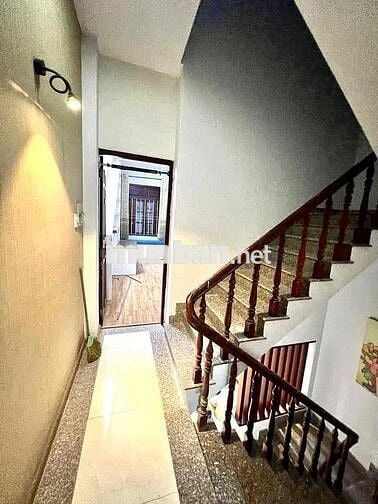 💎 💎 💎 TRỆT 2 LẦU 4❌16M CÓ 3PN 2WC CÓ NỘI THẤT CƠ BẢN HẺM XE HƠI THÔNG