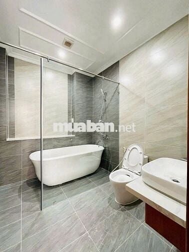 NHÀ MẶT TIỀN 29C TRẦN NHẬT DUẬT, P.TÂN ĐỊNH, QUẬN 1 –NGANG 5M – 5 TẦNG