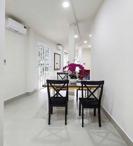 Cho thuê nhà 537/83 Nguyễn Oanh phường 15 q.Gò vấp cũ