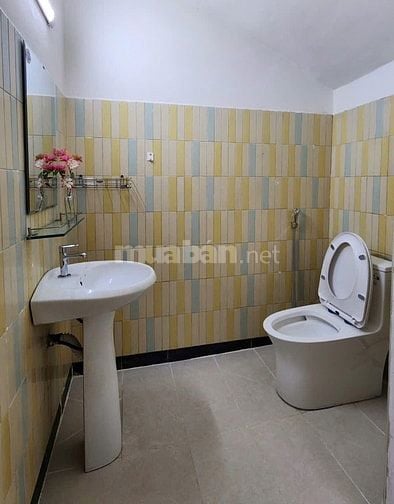 Cho thuê nhà 537/83 Nguyễn Oanh phường 15 q.Gò vấp cũ