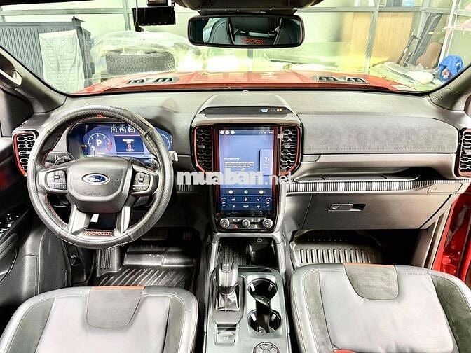 Raptor Đi Lướt 3.700km Lên Đủ Đồ Xe Bán Tại Ford