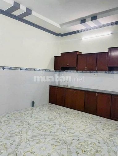 VỠ NỢ Bán gấp đất 2MT Song Hành và TH135, Hóc Môn được 110m2 Sổ Hồng R