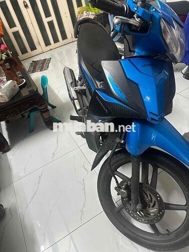 Xe blade zin, có cavet giấy tờ xe đầy đủ