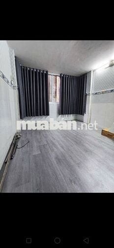 Cho thuê nhà nhỏ 2 lầu Tùng Thien Vương chợ Xóm Củi