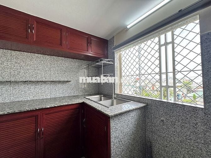 CĂN HỘ CÓ MÁY LẠNH - CỬA SỔ TRỜI NGAY ĐH IUH CS3 - ĐH NTT -NGUYỄN OANH