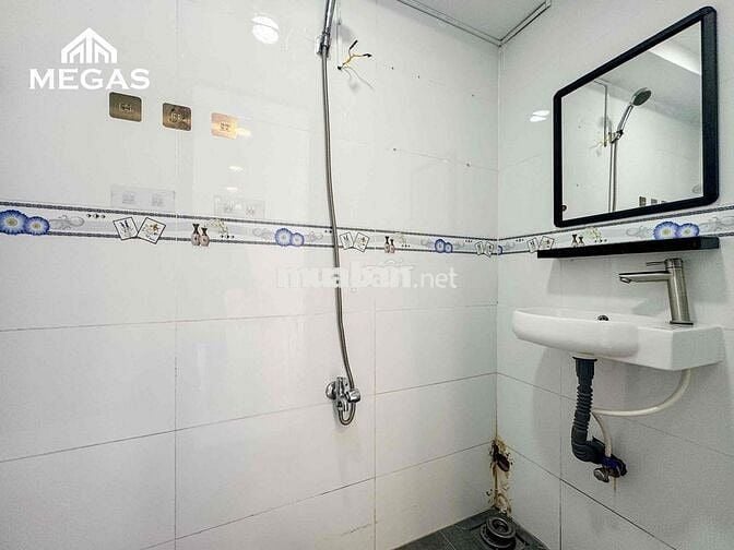 Cho Thuê Kiot Kinh Doanh Có Thể Ở Lại Ngay Emart Phan Văn Trị