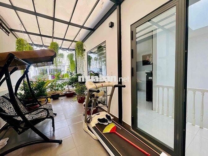 cô chú gửi bán Biệt thự thạnh lộc quận 12 giáp gò vấp 3 tầng 7x19m