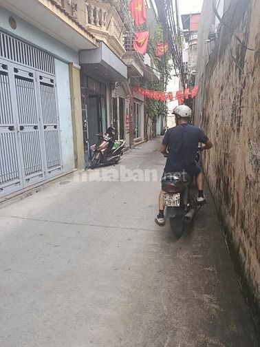 Bán nhà trong ngõ phố Tây Sơn, Đống Đa, Hà Nội, DT 35m2, 6 tầng