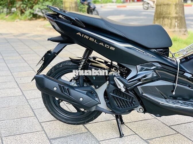 HONDA AIR BLADE 125 FI BẢN ĐEN SẦN KHÓA SMARKEY