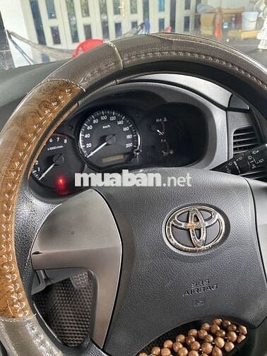 Toyota Innova 2012 E - 70000 km