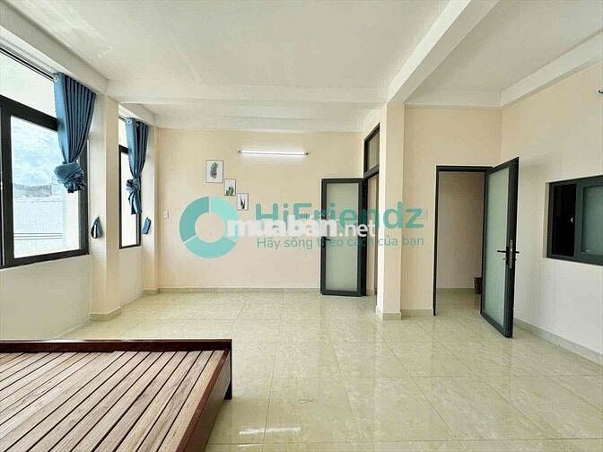 CHÍNH CHỦ STUDIO CỬA SỔ DIỆN TÍCH RỘNG, ĐƯỜNG LỚN 2 Oto
