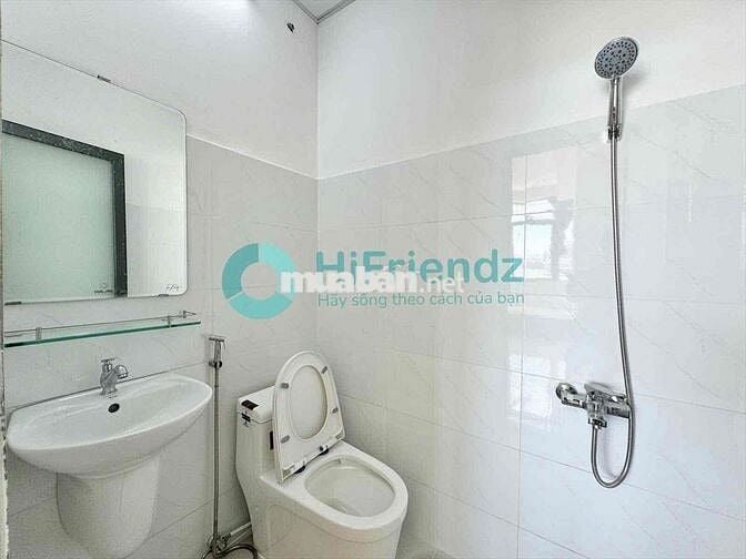 CHÍNH CHỦ STUDIO CỬA SỔ DIỆN TÍCH RỘNG, ĐƯỜNG LỚN 2 Oto