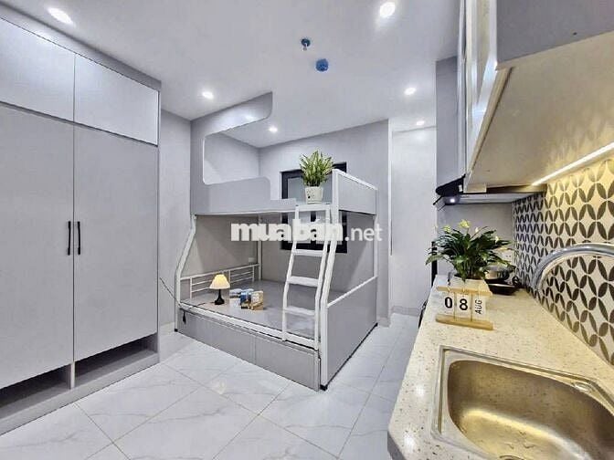 💥Chung Cư Lô Góc –Full Nội Thất – Nhỉnh 4 Tỷ,Ở Ngay Trung Tâm Cầu Giấy