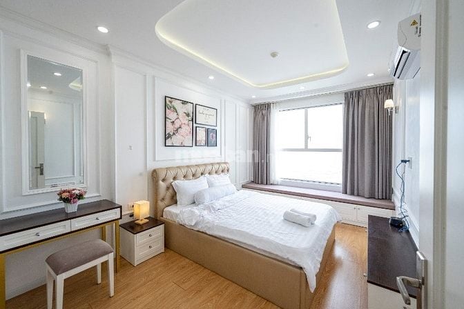 Cho thuê căn hộ Sunrise City view giá tốt 