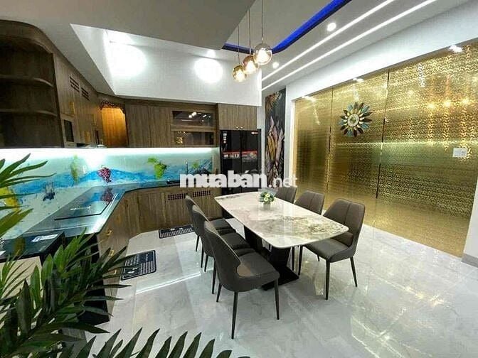 BÁN NHÀ MẶT TIỀN 1 TRỆT 1 LẦU SỔ RIÊNG VÀO Ở LIỀN