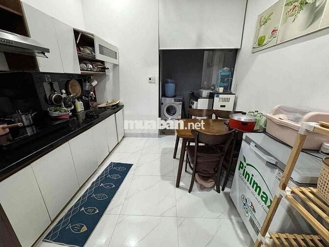 ☘Cho thuê nhà 2 tầng kiệt LÊ ĐÌNH LÝ gần Nguyễn Hoàng