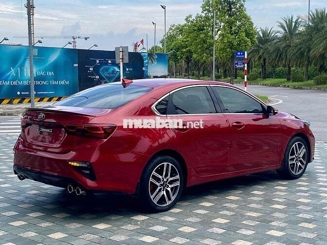 Kia Cerato 2019 1.6 AT Luxury chất khỏi bàn