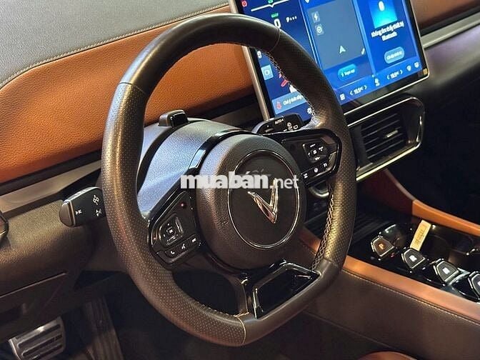 VinFast VF8 2023 Plus - 44000 km