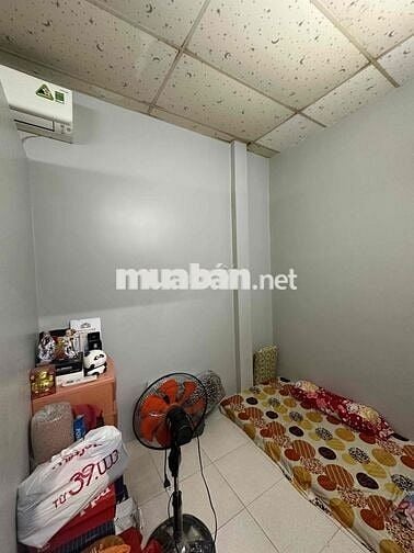 Nhà Đẹp 2 Tầng — Gần Cây Keo Tô Hiệu Hoàng Thiều Hoa ( 4m x 12m): Đông